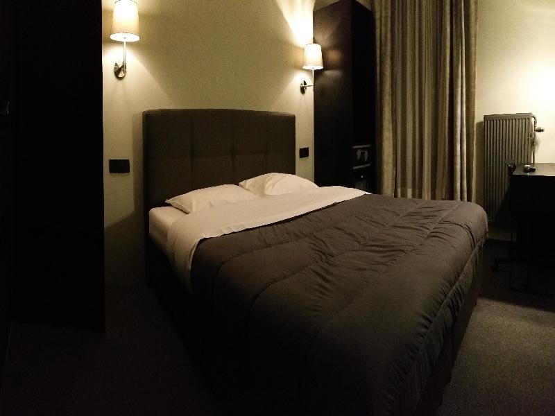 Hotel Le Chantecler Brussels Luaran gambar