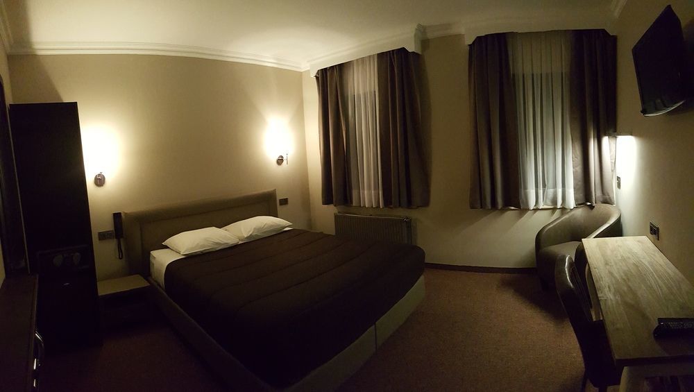 Hotel Le Chantecler Brussels Luaran gambar